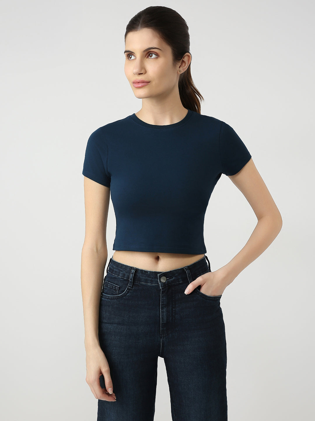 Women Slim Fit Solid T-Shirt