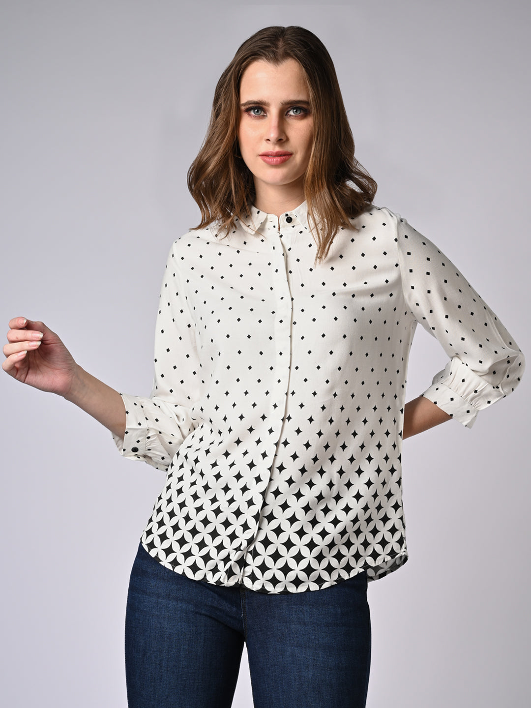 Women  Printed Slim Fit Printed Shirt