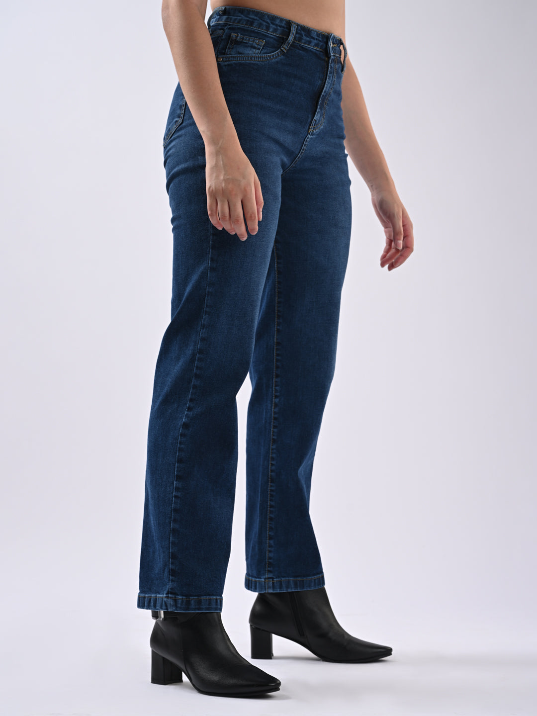 Women High Rise Loose Straight Fit Jeans