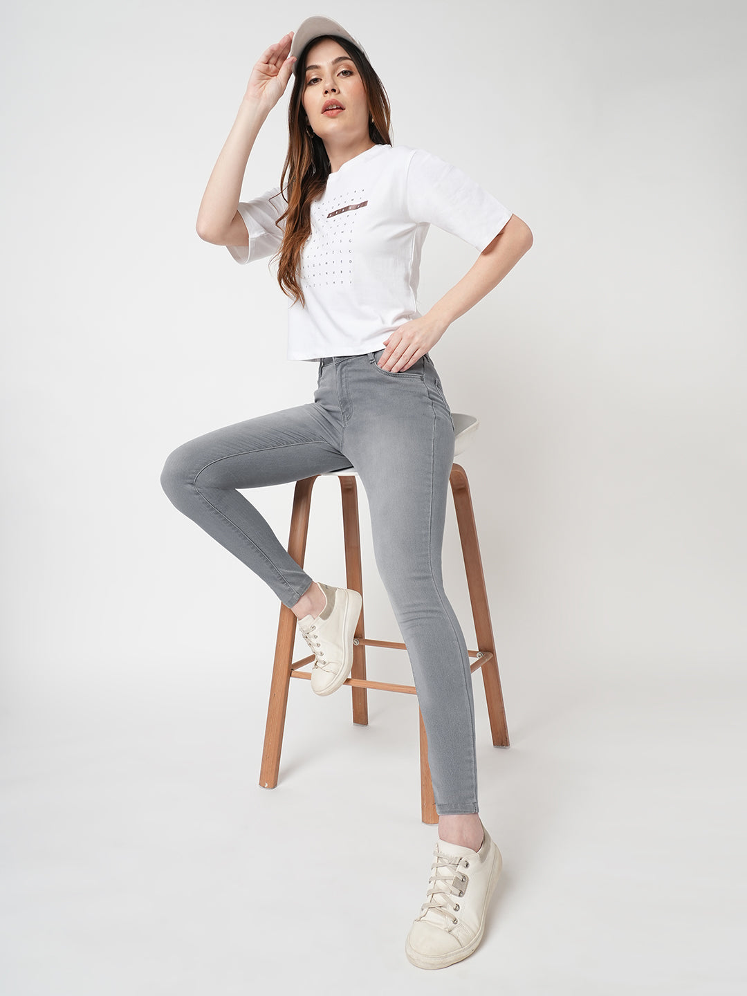 Women High-Rise Skinny Jeans