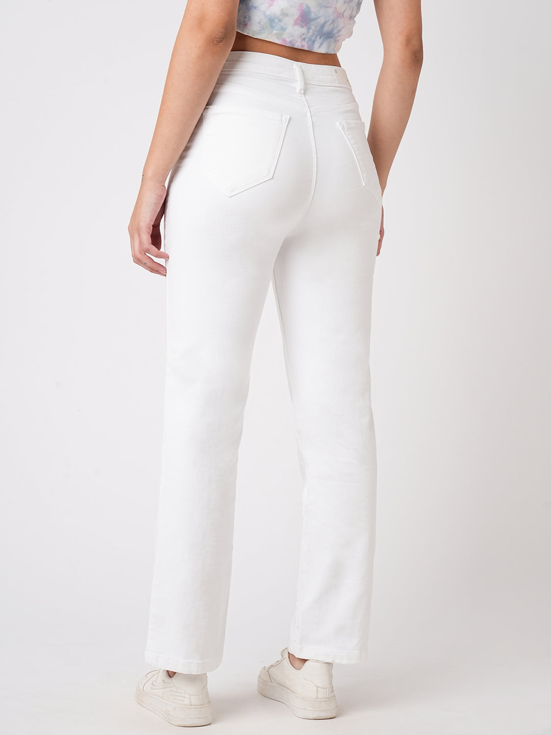 Women High-Rise Relax Straight Jeans